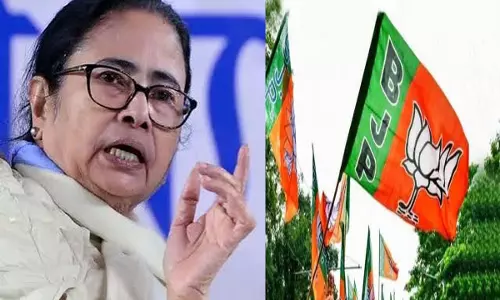 ममता सरकार के खिलाफ BJP की रणनीति ऑपरेशन लोटस को लेकर बढ़ी सियासी गर्मी ममता सरकार के खिलाफ BJP की रणनीति ऑपरेशन लोटस को लेकर बढ़ी सियासी गर्मी