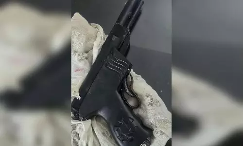 एयरगन से फायरिंग, सड़क पर पानी के छींटे पड़ने के बाद बिगड़ी बात