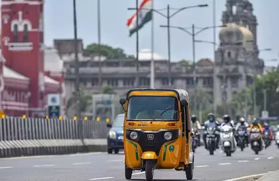 अब CUMTA ऑटो-रिक्शा ड्राइवरों की मनमानी वसूली पर रोक लगाएगा