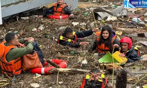 नेपाल बाढ़ के बाद शवों की पहचान बड़ी चुनौती
