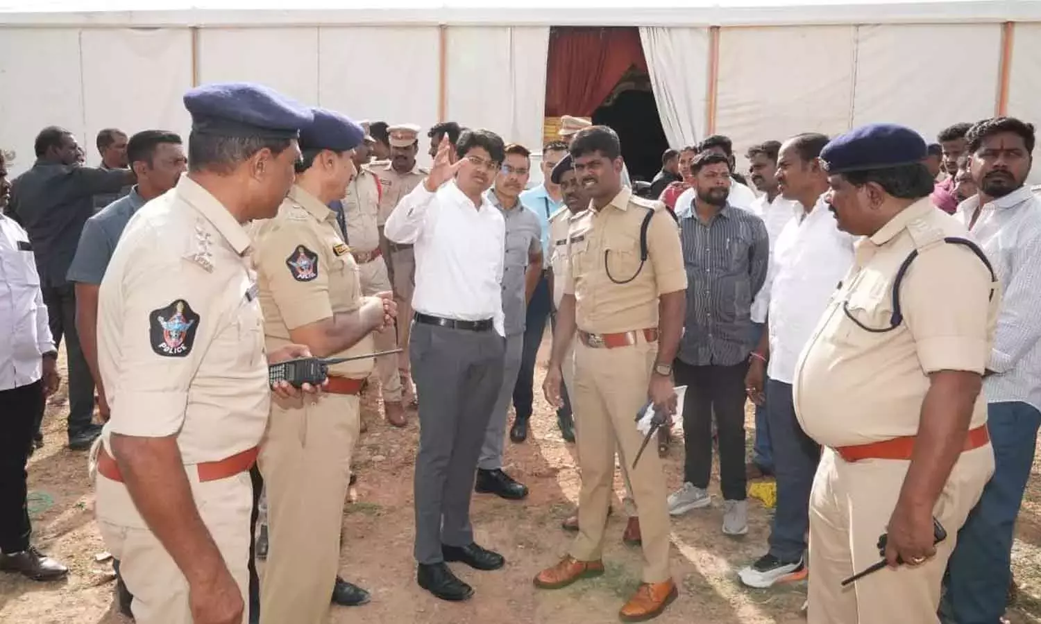 आज अनंतपुर में CM नायडू के दौरे के लिए पुख्ता सुरक्षा इंतज़ाम किए गए हैं