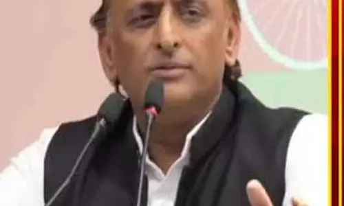 अपराधियों के हौसले बुलंद अखिलेश यादव ने यूपी सरकार से पूछे सवाल अपराधियों के हौसले बुलंद अखिलेश यादव ने यूपी सरकार से पूछे सवाल