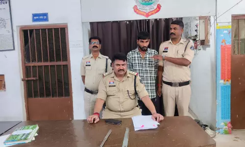 शराब दुकान के बाहर विवाद ने ली युवक की जान, दो गिरफ्तार शराब दुकान के बाहर विवाद ने ली युवक की जान, दो गिरफ्तार