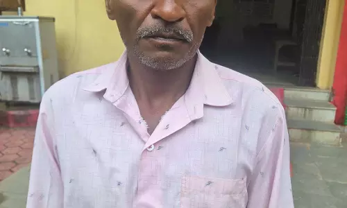 पुरानी रंजिश में खूनी खेल, बड़े भाई-भाभी पर लाठी से हमला; छोटा भाई गिरफ्तार पुरानी रंजिश में खूनी खेल, बड़े भाई-भाभी पर लाठी से हमला; छोटा भाई गिरफ्तार