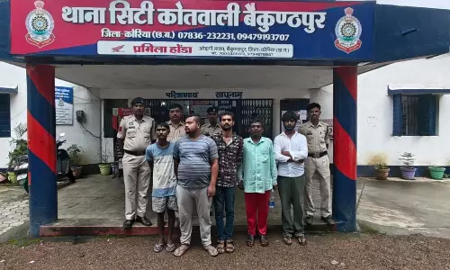 कोविड अस्पताल, ऑक्सीजन प्लांट से 80 हजार का कॉपर वायर चोरी, 5 आरोपी गिरफ्तार कोविड अस्पताल, ऑक्सीजन प्लांट से 80 हजार का कॉपर वायर चोरी, 5 आरोपी गिरफ्तार