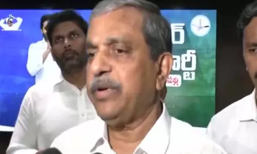 जगन विरोधी अभियान में साई रेड्डी नया चेहरा, YSRCP की सज्जला ने कहा जगन विरोधी अभियान में साई रेड्डी नया चेहरा, YSRCP की सज्जला ने कहा