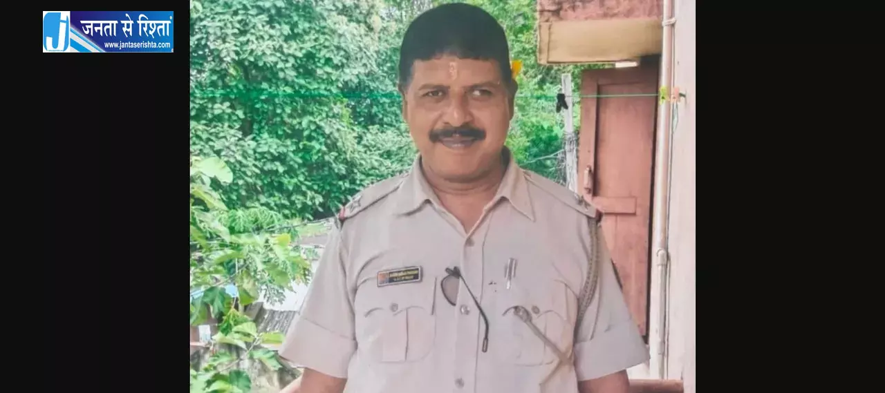 ओडिशा में रिश्वत लेते ASI गिरफ्तार ओडिशा में रिश्वत लेते ASI गिरफ्तार