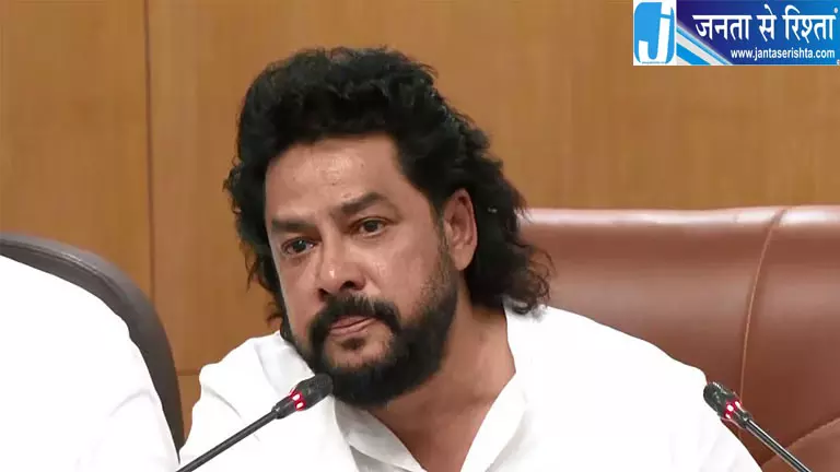 कर्नाटक के मंत्री बी. नागेंद्र का इस्तीफा राज्यपाल ने किया स्वीकार कर्नाटक के मंत्री बी. नागेंद्र का इस्तीफा राज्यपाल ने किया स्वीकार