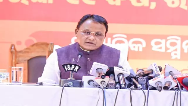 CM मोहन माझी ने कोर्ट के आदेशों को न मानने वाले सरकारी कर्मचारियों की सैलरी काटने का आदेश दिया CM मोहन माझी ने कोर्ट के आदेशों को न मानने वाले सरकारी कर्मचारियों की सैलरी काटने का आदेश दिया