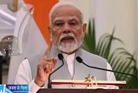 अमेरिका पर निर्भरता घटाने की तैयारी मोदी सरकार ने अपनाया नया कूटनीतिक फॉर्मूला अमेरिका पर निर्भरता घटाने की तैयारी मोदी सरकार ने अपनाया नया कूटनीतिक फॉर्मूला