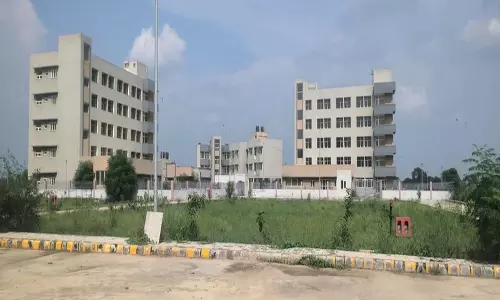 फरीदाबाद के 93 करोड़ रुपये के नर्सिंग कॉलेज साल भर बंद फरीदाबाद के 93 करोड़ रुपये के नर्सिंग कॉलेज साल भर बंद