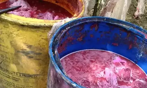 Jaipur: शराब माफिया पर आबकारी विभाग की कार्रवाई, 9300 लीटर वॉश और 15 भट्टियां नष्ट Jaipur: शराब माफिया पर आबकारी विभाग की कार्रवाई, 9300 लीटर वॉश और 15 भट्टियां नष्ट