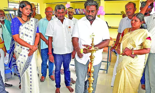 Tamil Nadu: पड़ोसी राज्य और देश TN की योजनाओं को अपना रहे हैं: मंत्री राजमोहन Tamil Nadu: पड़ोसी राज्य और देश TN की योजनाओं को अपना रहे हैं: मंत्री राजमोहन