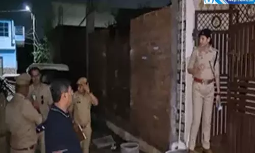 झांसी में बंद घर से मिले पति पत्नी के शव 5 दिन पुरानी लाश से हड़कंप झांसी में बंद घर से मिले पति पत्नी के शव 5 दिन पुरानी लाश से हड़कंप