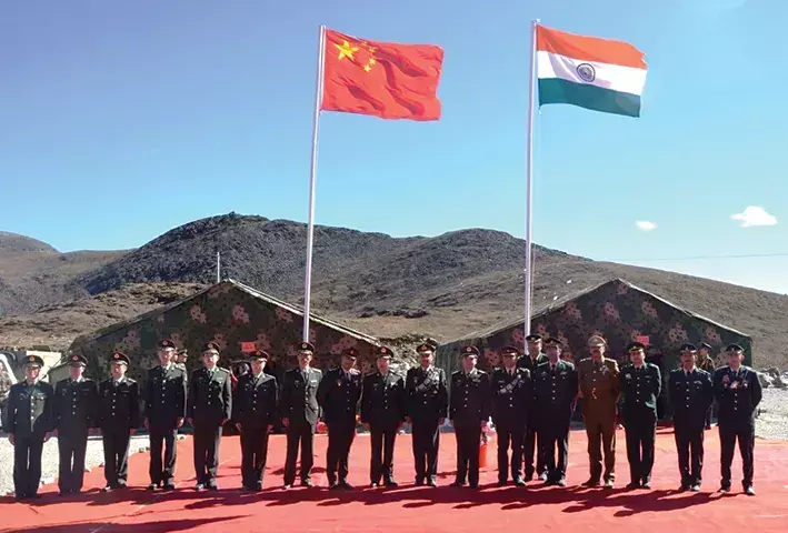 भारत चीन सीमा वार्ता से बढ़ी नई उम्मीद तनाव कम करने पर जोर भारत चीन सीमा वार्ता से बढ़ी नई उम्मीद तनाव कम करने पर जोर