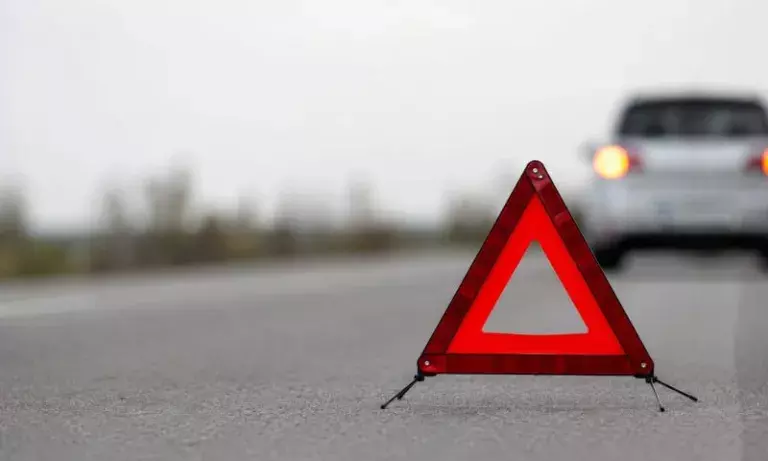 Assam : सोनापुर हादसे में 6 की मौत के बाद बवाल, लोगों ने NH-27 किया जाम