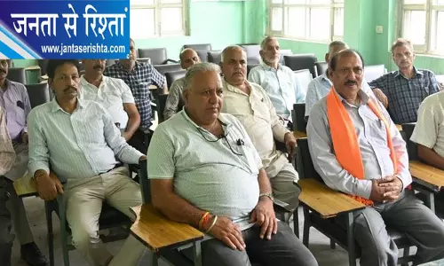 HRTC के रिटायर कर्मचारी कल शिमला में विरोध-प्रदर्शन करेंगे HRTC के रिटायर कर्मचारी कल शिमला में विरोध-प्रदर्शन करेंगे