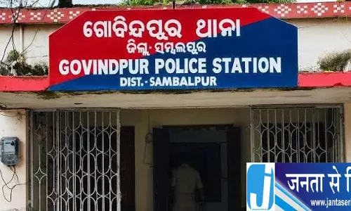 Kuchinda दीवार गिरने से 3 साल के बच्चे की मौत Kuchinda दीवार गिरने से 3 साल के बच्चे की मौत