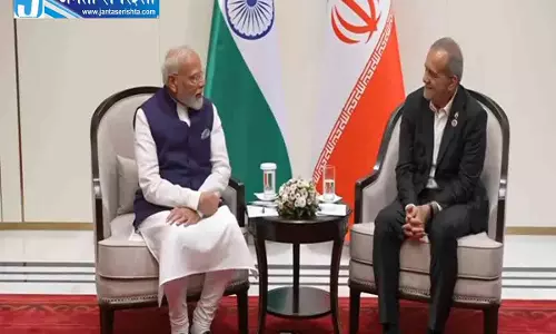 पश्चिम एशिया के हालात पर पीएम मोदी ने ईरानी राष्ट्रपति से की बात