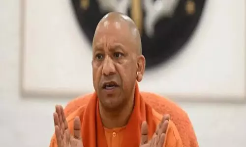 मुश्किल वक्त में बड़ा सहारा योगी सरकार ने संभाला बाढ़ प्रभावितों का मोर्चा मुश्किल वक्त में बड़ा सहारा योगी सरकार ने संभाला बाढ़ प्रभावितों का मोर्चा