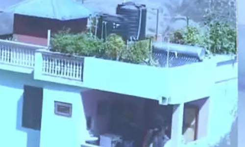 नेपाल आपदा में चमत्कार बना घर आज भी दे रहा मजबूती की मिसाल