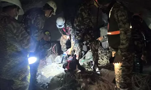 नेपाल बाढ़ में भारतीय स्पेशल टीम ने संभाला रेस्क्यू मोर्चा नेपाल बाढ़ में भारतीय स्पेशल टीम ने संभाला रेस्क्यू मोर्चा