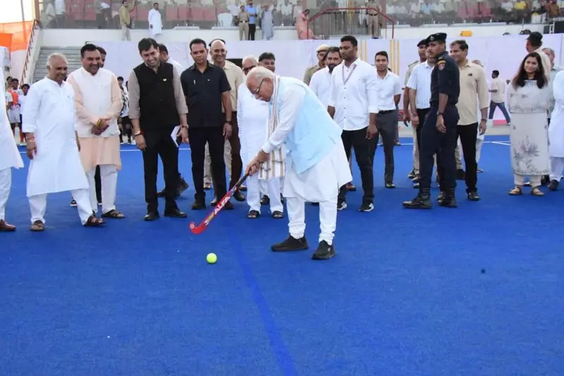 युवाओं को हॉकी के दिग्गज ध्यानचंद से प्रेरणा लेनी चाहिए युवाओं को हॉकी के दिग्गज ध्यानचंद से प्रेरणा लेनी चाहिए