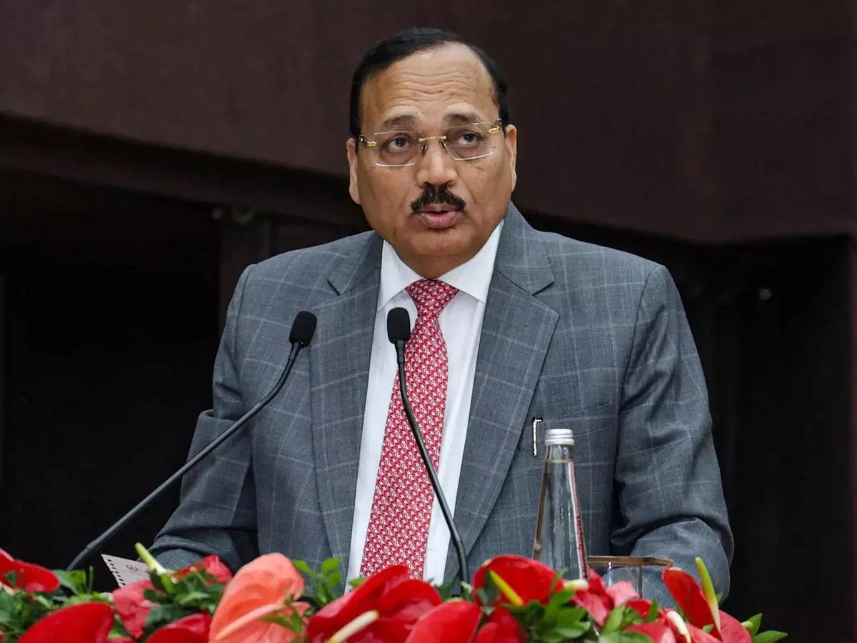 मनी लॉन्ड्रिंग पर CJI सूर्यकांत का बड़ा बयान मनी लॉन्ड्रिंग पर CJI सूर्यकांत का बड़ा बयान