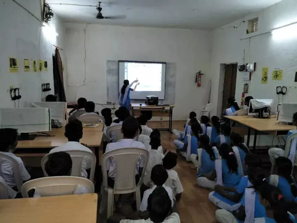 बारगढ़ में भारी बारिश का अलर्ट स्कूल बंद बारगढ़ में भारी बारिश का अलर्ट स्कूल बंद