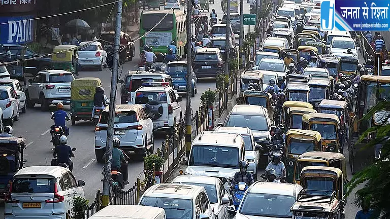 बेंगलुरु फ्लाईओवर पर ऑटो दोपहिया बैन बेंगलुरु फ्लाईओवर पर ऑटो दोपहिया बैन