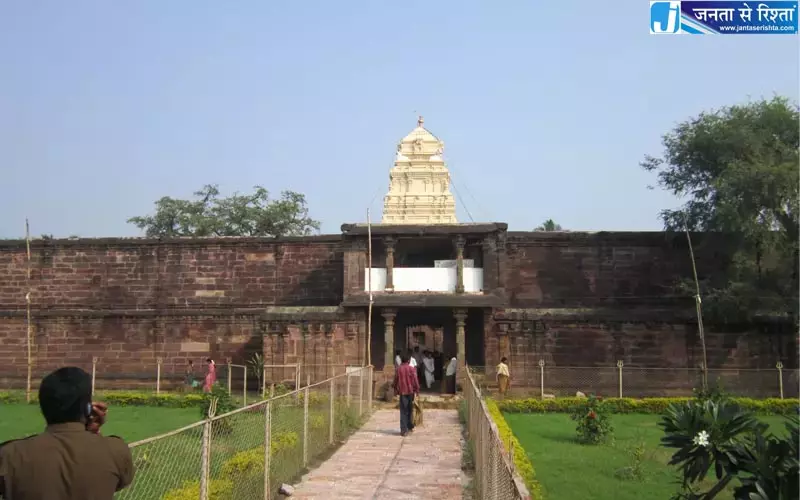 Andhra: बीजेपी ने मूर्ति हटाने को लेकर मंदिर प्रशासन को चेतावनी दी Andhra: बीजेपी ने मूर्ति हटाने को लेकर मंदिर प्रशासन को चेतावनी दी