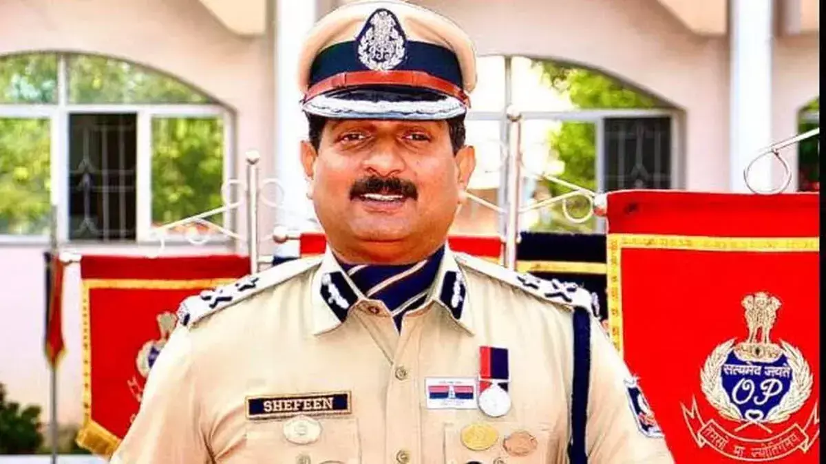 कैंसर का इलाज करा रहे IG शेफिन अहमद का निधन कैंसर का इलाज करा रहे IG शेफिन अहमद का निधन