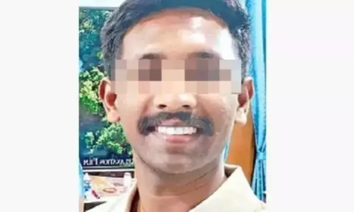 हैदराबाद: AR कॉन्स्टेबल ने आत्महत्या की, प्रेम प्रसंग में विफलता की आशंका हैदराबाद: AR कॉन्स्टेबल ने आत्महत्या की, प्रेम प्रसंग में विफलता की आशंका