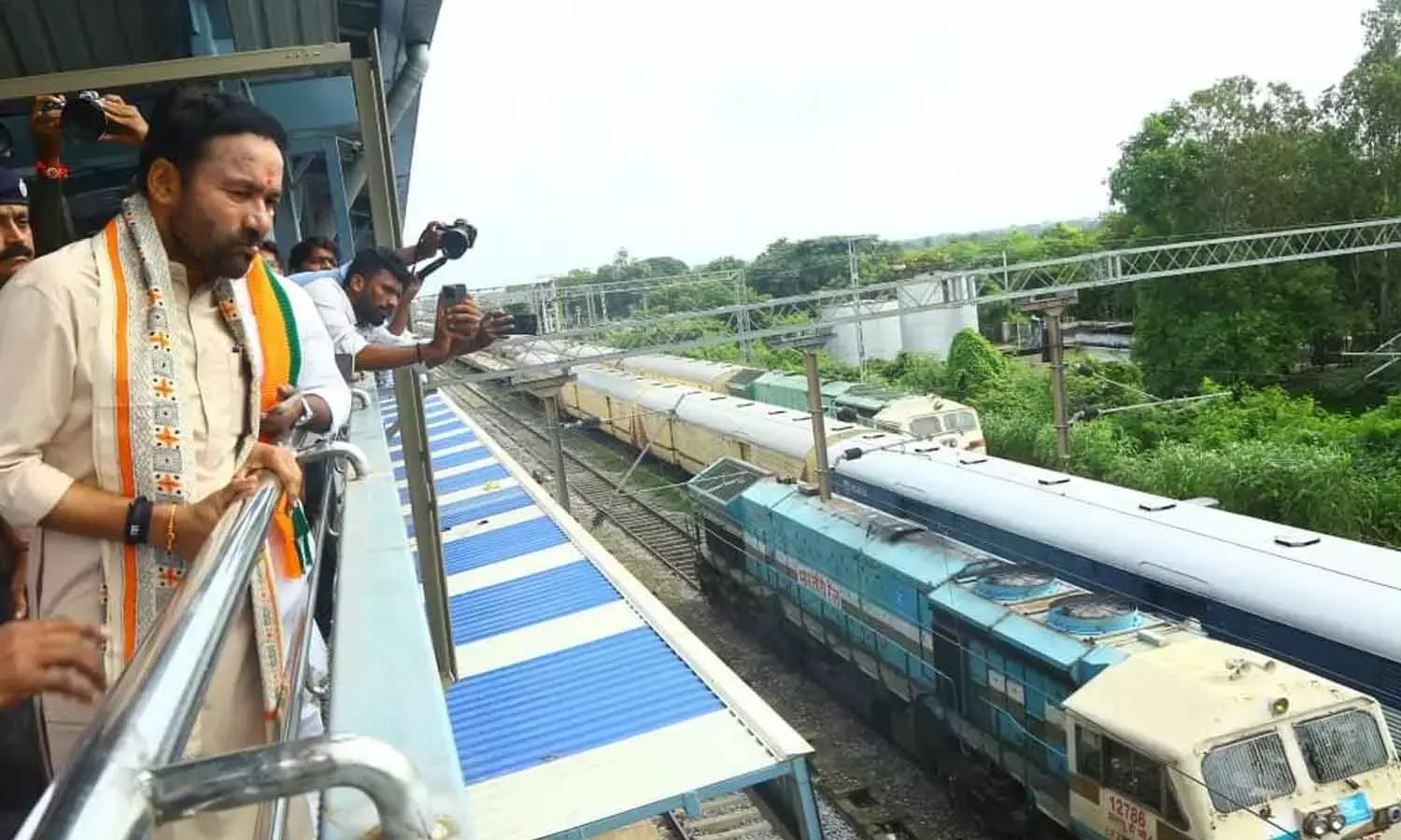 तेलंगाना में 42 रेलवे स्टेशनों का बड़े पैमाने पर अपग्रेडेशन होगा तेलंगाना में 42 रेलवे स्टेशनों का बड़े पैमाने पर अपग्रेडेशन होगा