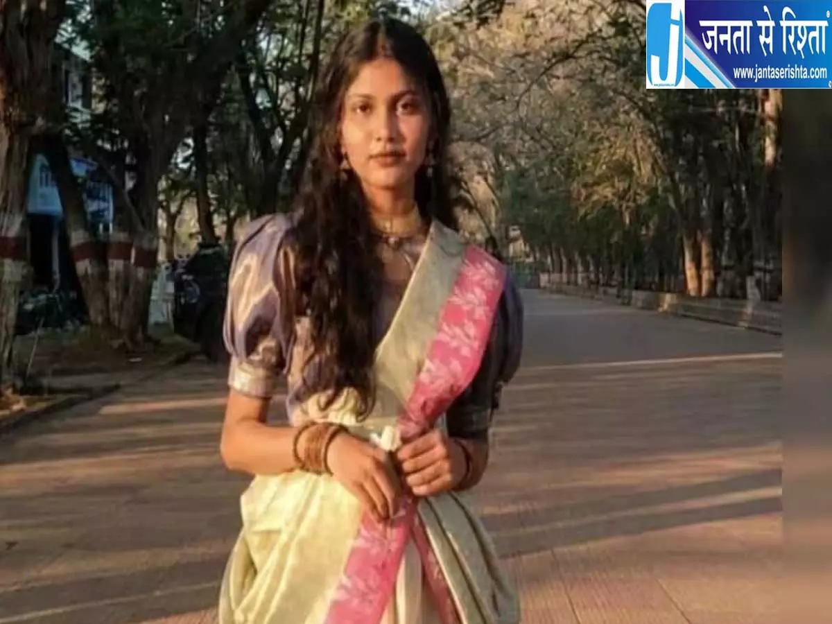 पूर्व नक्सली की बेटी बनी इंजीनियर संघर्ष की कहानी बनी मिसाल पूर्व नक्सली की बेटी बनी इंजीनियर संघर्ष की कहानी बनी मिसाल