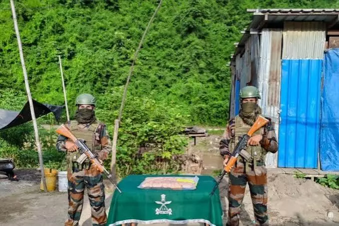 असम राइफल्स की बड़ी कामयाबी: मिज़ोरम में 1.87 करोड़ की हेरोइन बरामद असम राइफल्स की बड़ी कामयाबी: मिज़ोरम में 1.87 करोड़ की हेरोइन बरामद
