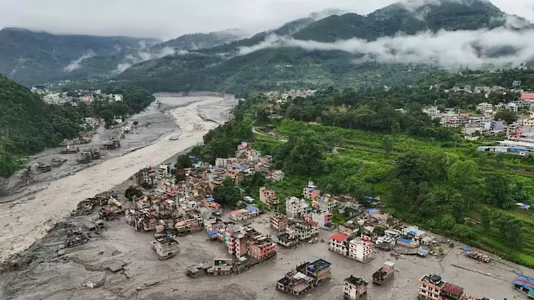 नेपाल-तिब्बत आपदा पर DCM शिवकुमार ने दी जानकारी नेपाल-तिब्बत आपदा पर DCM शिवकुमार ने दी जानकारी