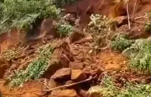 मोरमुगाओ विधायक ने रोड वर्क पर जाहिर की आशंका मोरमुगाओ विधायक ने रोड वर्क पर जाहिर की आशंका