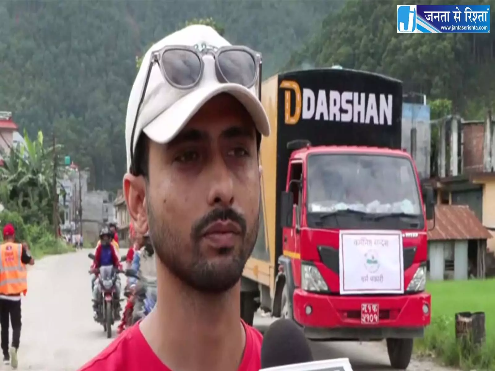 नेपाल बाढ़ पीड़ितों की मदद में जुटे NGO राहत सामग्री पहुंचा रहे नेपाल बाढ़ पीड़ितों की मदद में जुटे NGO राहत सामग्री पहुंचा रहे
