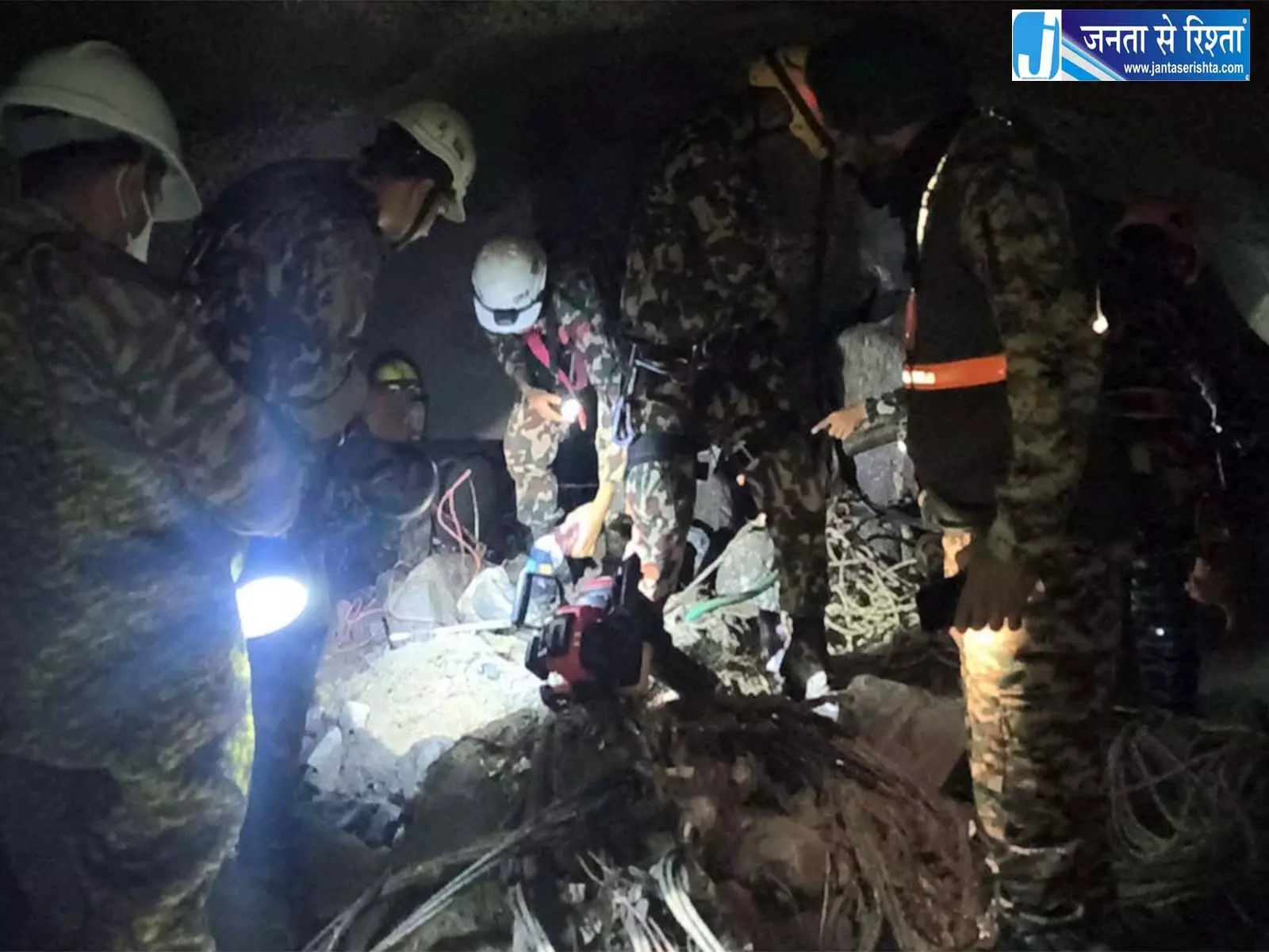 नेपाल बाढ़ में भारतीय स्पेशल टीम ने संभाला रेस्क्यू मोर्चा नेपाल बाढ़ में भारतीय स्पेशल टीम ने संभाला रेस्क्यू मोर्चा