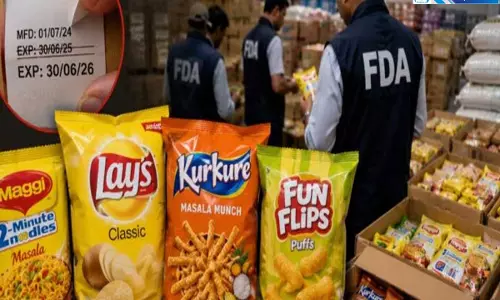 75 लाख के नकली डेट वाले फूड प्रोडक्ट जब्त Maggi Lays Kurkure समेत कई ब्रांड शामिल 75 लाख के नकली डेट वाले फूड प्रोडक्ट जब्त Maggi Lays Kurkure समेत कई ब्रांड शामिल