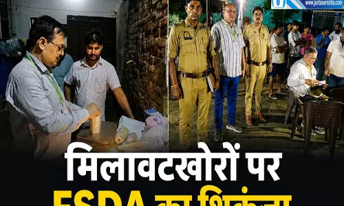 हापुड़ में मिलावटी पनीर के खिलाफ बड़ा एक्शन FSDA ने की छापेमारी
