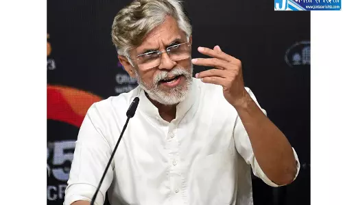 वोट चोरी के आरोप पर पवन खेड़ा का BJP पर हमला वोट चोरी के आरोप पर पवन खेड़ा का BJP पर हमला