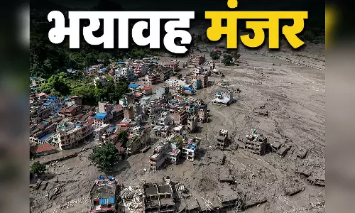 घर एक शव मिले 23, जिंदगी की तलाश जारी... घर एक शव मिले 23, जिंदगी की तलाश जारी...