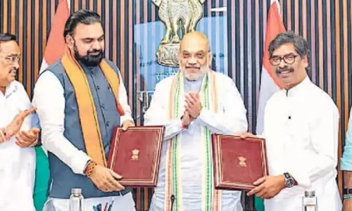 25 साल पुराना सोन नदी जल विवाद खत्म झारखंड और बिहार के बीच हुआ समझौता 25 साल पुराना सोन नदी जल विवाद खत्म झारखंड और बिहार के बीच हुआ समझौता