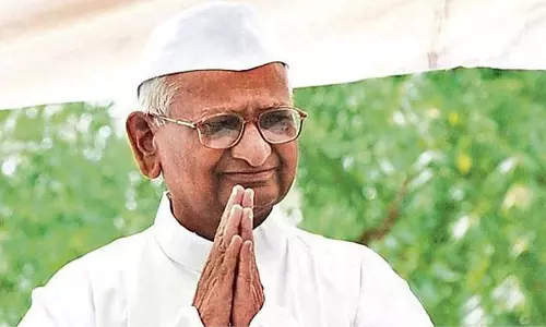 अन्ना हजारे अस्पताल में भर्ती वायरल इन्फेक्शन और डिहाइड्रेशन का चल रहा इलाज अन्ना हजारे अस्पताल में भर्ती वायरल इन्फेक्शन और डिहाइड्रेशन का चल रहा इलाज