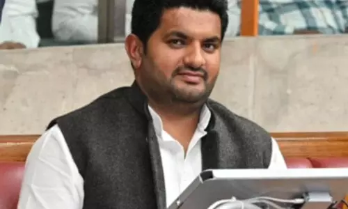 हरियाणा सदन में विशेषाधिकार विवाद बढ़ा
