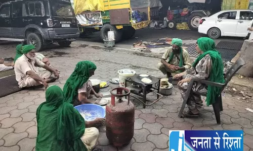Chandigarh MSP और पानी अधिकारों पर किसानों का मोर्चा शुरू Chandigarh MSP और पानी अधिकारों पर किसानों का मोर्चा शुरू