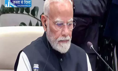 डबल स्टैंडर्ड नहीं चलेगा: SCO समिट में आतंकवाद पर बरसे PM मोदी डबल स्टैंडर्ड नहीं चलेगा: SCO समिट में आतंकवाद पर बरसे PM मोदी