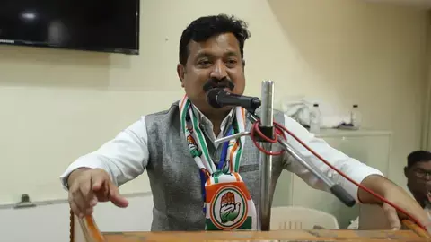 Mumbai: मुंबई में जल कटौती को लेकर कांग्रेस हमलावर, टैंकर माफिया को फायदा पहुंचाने का आरोप Mumbai: मुंबई में जल कटौती को लेकर कांग्रेस हमलावर, टैंकर माफिया को फायदा पहुंचाने का आरोप